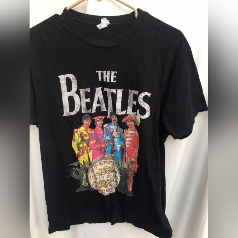 The Beatles Lonely Hearts St.Peppers Club gilden tag size medium Rock band gra
